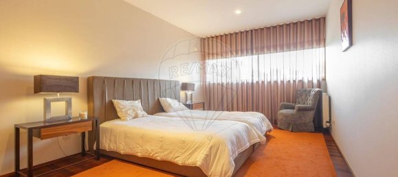 3 bedrooms House in Gemeses, Portugal No. 184159 12