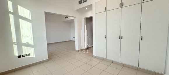 6 Schlafzimmer Villa in Khalifa City, UAE, Nr. 40213 13