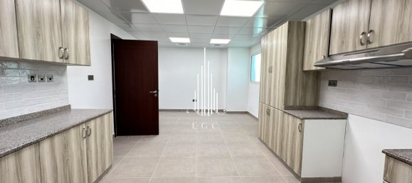 6 Schlafzimmer Villa in Khalifa City, UAE, Nr. 40213 2