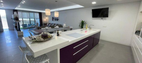 Apartamento de 3 dormitorios en Guardamar del Segura, Spain No. 13399 4