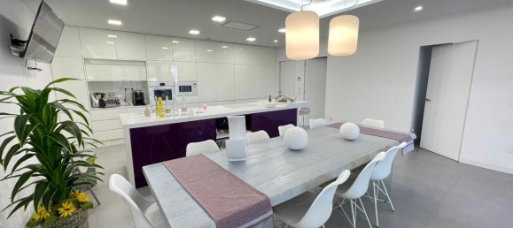 Apartamento de 3 dormitorios en Guardamar del Segura, Spain No. 13399 2