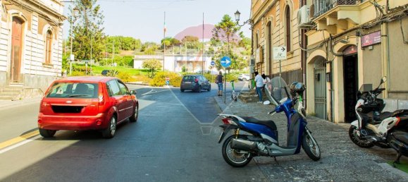 1-Zimmer Gewerbliche Immobilie in Catania, Italy, Nr. 362056 3