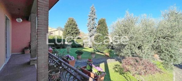 Вилла с 8 комнатами в Капаннори, Италия № 133725 24