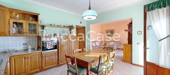 Вилла с 8 комнатами в Капаннори, Италия № 133725 8