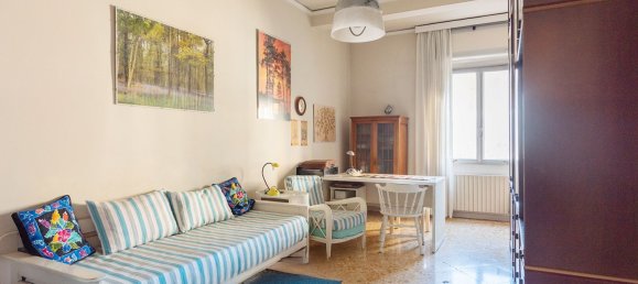 8 bedrooms Apartment in Naples, Italy No. 117621 10