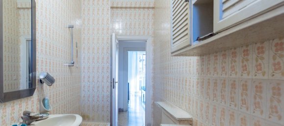 8 bedrooms Apartment in Naples, Italy No. 117621 18