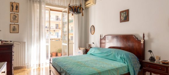 8 bedrooms Apartment in Naples, Italy No. 117621 12