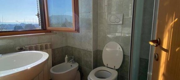 Apartamento de 2 divisões em Guidonia Montecelio, Italy N.º 130679 10