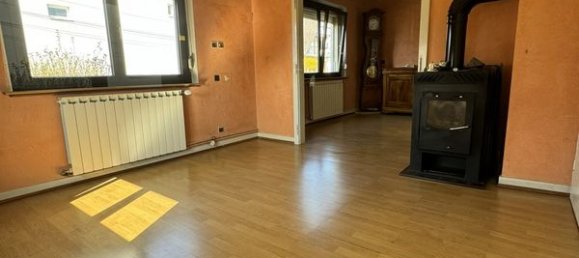 3 bedrooms House in Brumath, France No. 270855 3