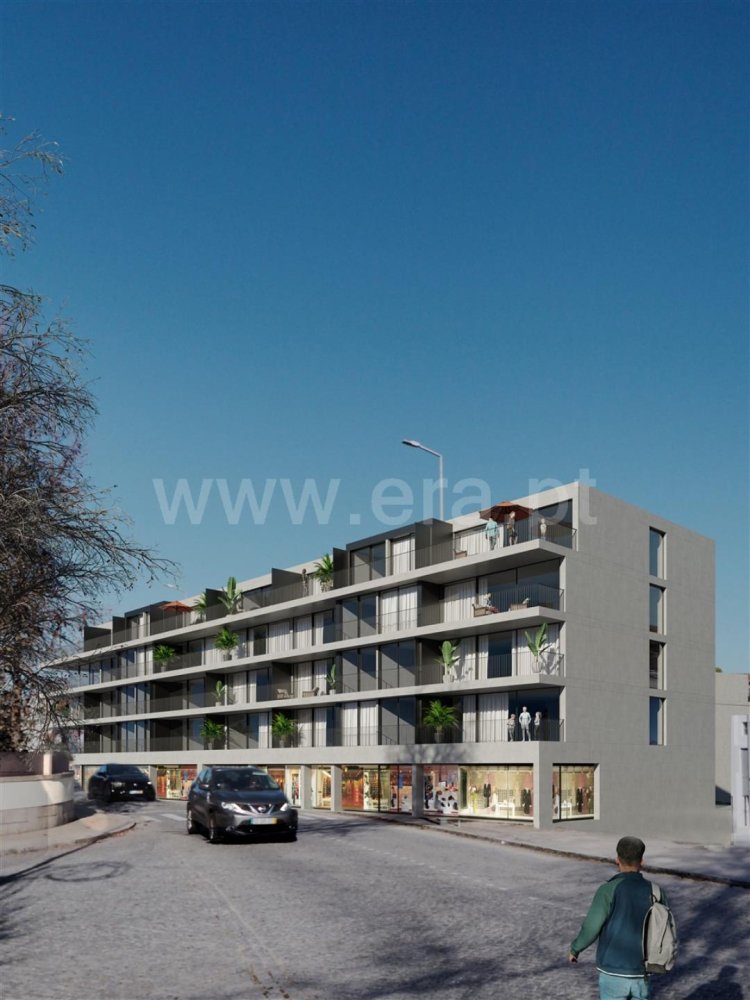 153m² Commercial property in Lousada, Portugal No. 63157