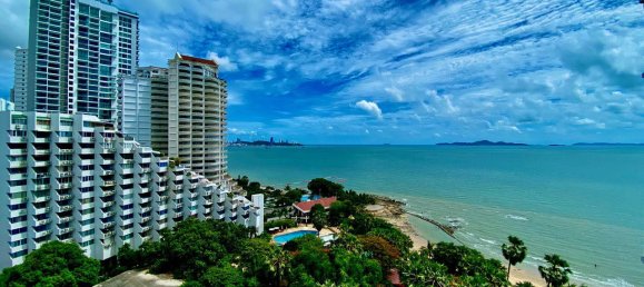 2 bedrooms Condo in Pattaya, Thailand No. 1194 6