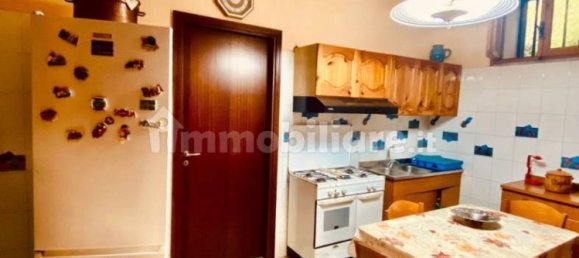 Apartamento de 3 dormitorios en Cesinali, Italy No. 206965 26