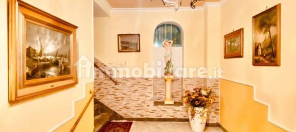 Apartamento de 3 dormitorios en Cesinali, Italy No. 206965 24