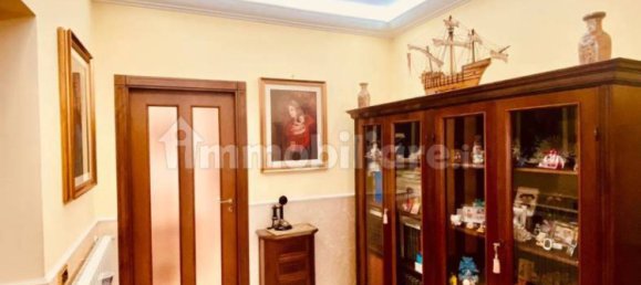 Apartamento de 3 dormitorios en Cesinali, Italy No. 206965 45