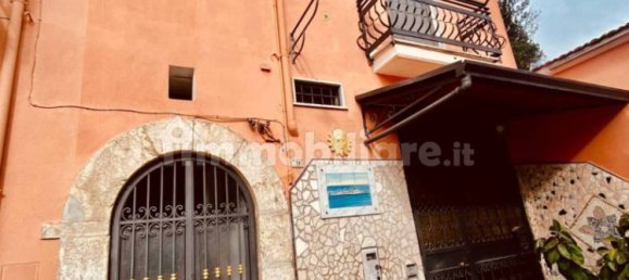 Apartamento de 3 dormitorios en Cesinali, Italy No. 206965 8