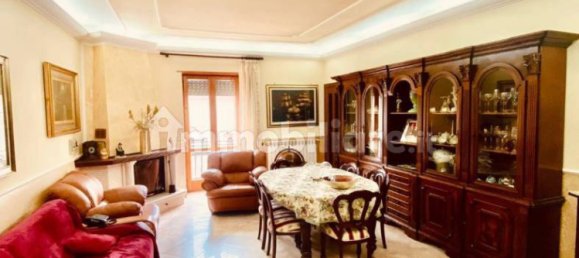 Apartamento de 3 dormitorios en Cesinali, Italy No. 206965 33