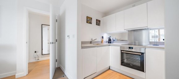 1 bedroom Apartment in London, United Kingdom No. 13471 23