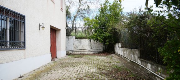 13-Zimmer Haus in Pianella, Italy, Nr. 37467 2