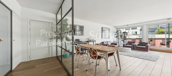 Квартира с 3 спальнями в Париж, Франция № 110330 8