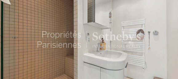 Квартира с 3 спальнями в Париж, Франция № 110330 13