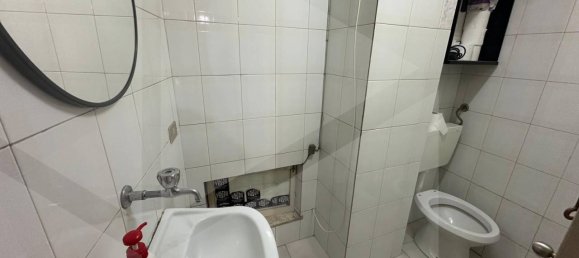 Imóvel comercial de 1 divisão em Naples, Italy N.º 21962 23