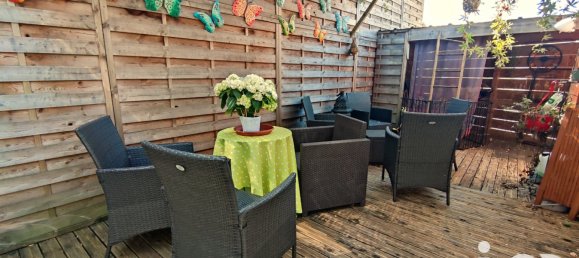 2 bedrooms House in Dreux, France No. 256600 11