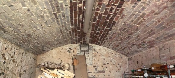 2 bedrooms House in Dreux, France No. 256600 9