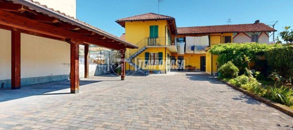 Apartamento de 1 dormitorio en Bra, Italy No. 284568 2