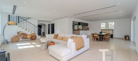 4 bedrooms Villa in Jumeirah Park, UAE No. 28455 4