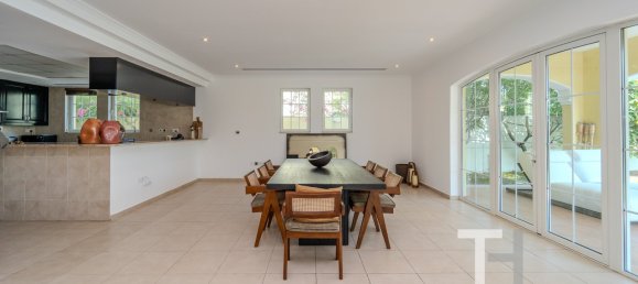 4 bedrooms Villa in Jumeirah Park, UAE No. 28455 7