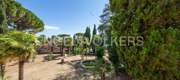 Edificio de 10 dormitorios en Marsciano, Italy No. 132541 4