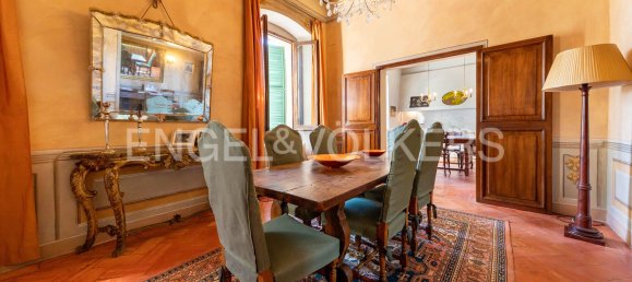 Edificio de 10 dormitorios en Marsciano, Italy No. 132541 11