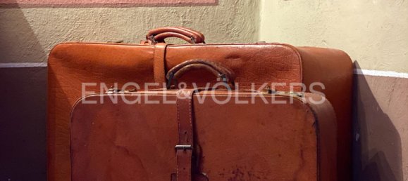 Edificio de 10 dormitorios en Marsciano, Italy No. 132541 19