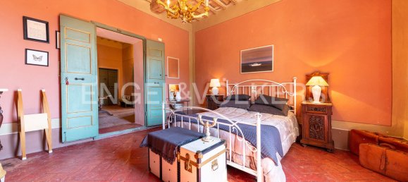 Edificio de 10 dormitorios en Marsciano, Italy No. 132541 17