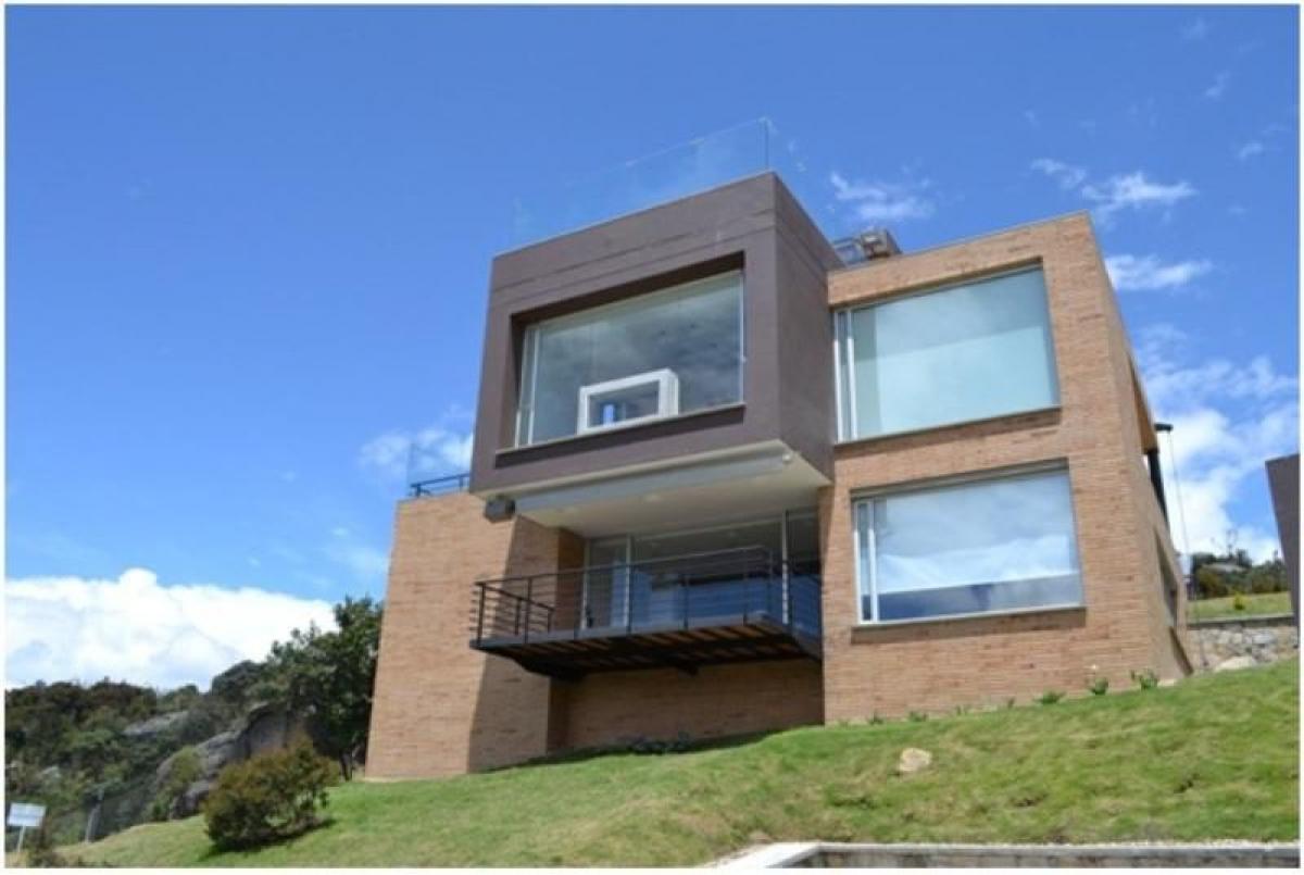 3 bedrooms House in Cundinamarca, Colombia No. 2019