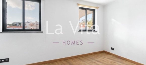 3 bedrooms House in Cascais, Portugal No. 170504 12