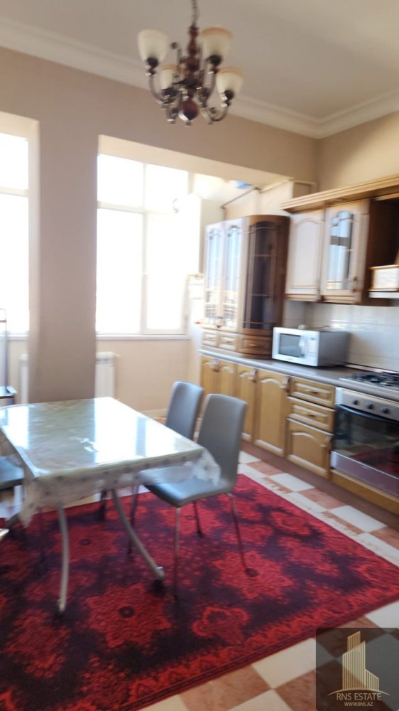 5 bedrooms Apartment in Baku, Azerbaijan No. 2287