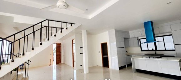 3 bedrooms Villa in Ko Samui, Thailand No. 27229 4