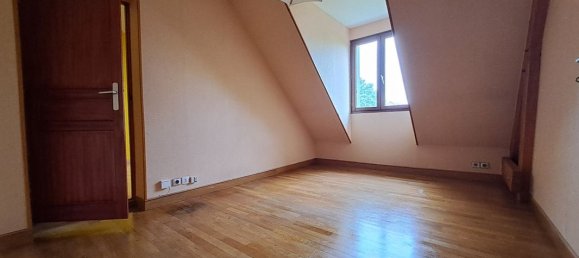 5 bedrooms House in Saint-Remy-les-Chevreuse, France No. 171672 9