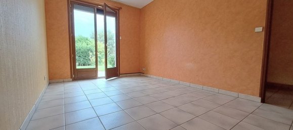 5 bedrooms House in Saint-Remy-les-Chevreuse, France No. 171672 3