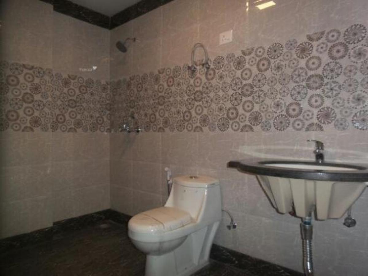 Casa de 3 dormitorios en Ghaziabad, India No. 63882