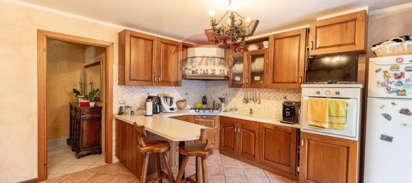 11-Zimmer Haus in Monte Roberto, Italy, Nr. 5616 4