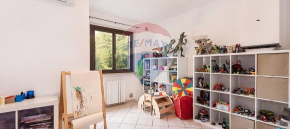 11-Zimmer Haus in Monte Roberto, Italy, Nr. 5616 13