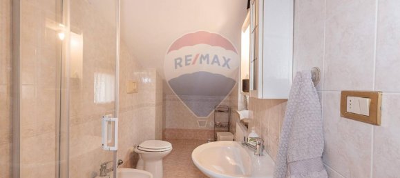 11-Zimmer Haus in Monte Roberto, Italy, Nr. 5616 24