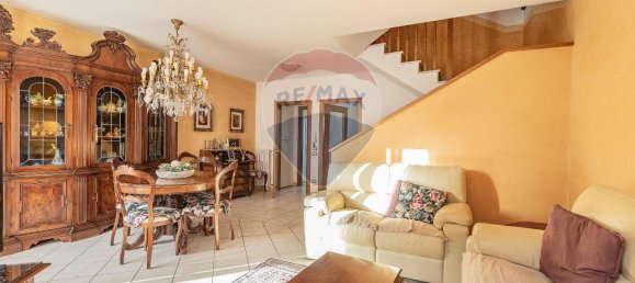 11-Zimmer Haus in Monte Roberto, Italy, Nr. 5616 10