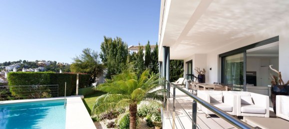 4 bedrooms Villa in La Quinta, Spain No. 40574 18