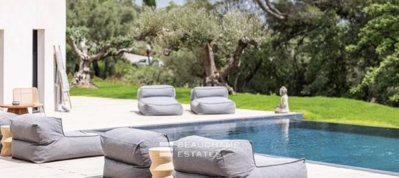 6 bedrooms Villa in Opio, France No. 291874 8