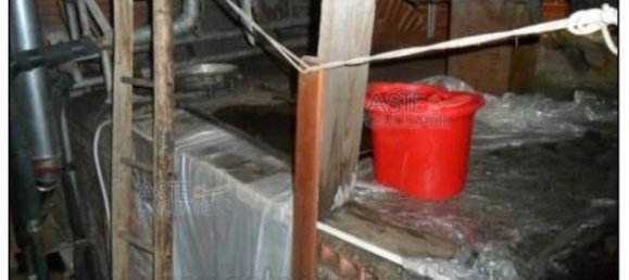 14 غرف نوم منزل في Uzzano, Italy رقم 342635 18