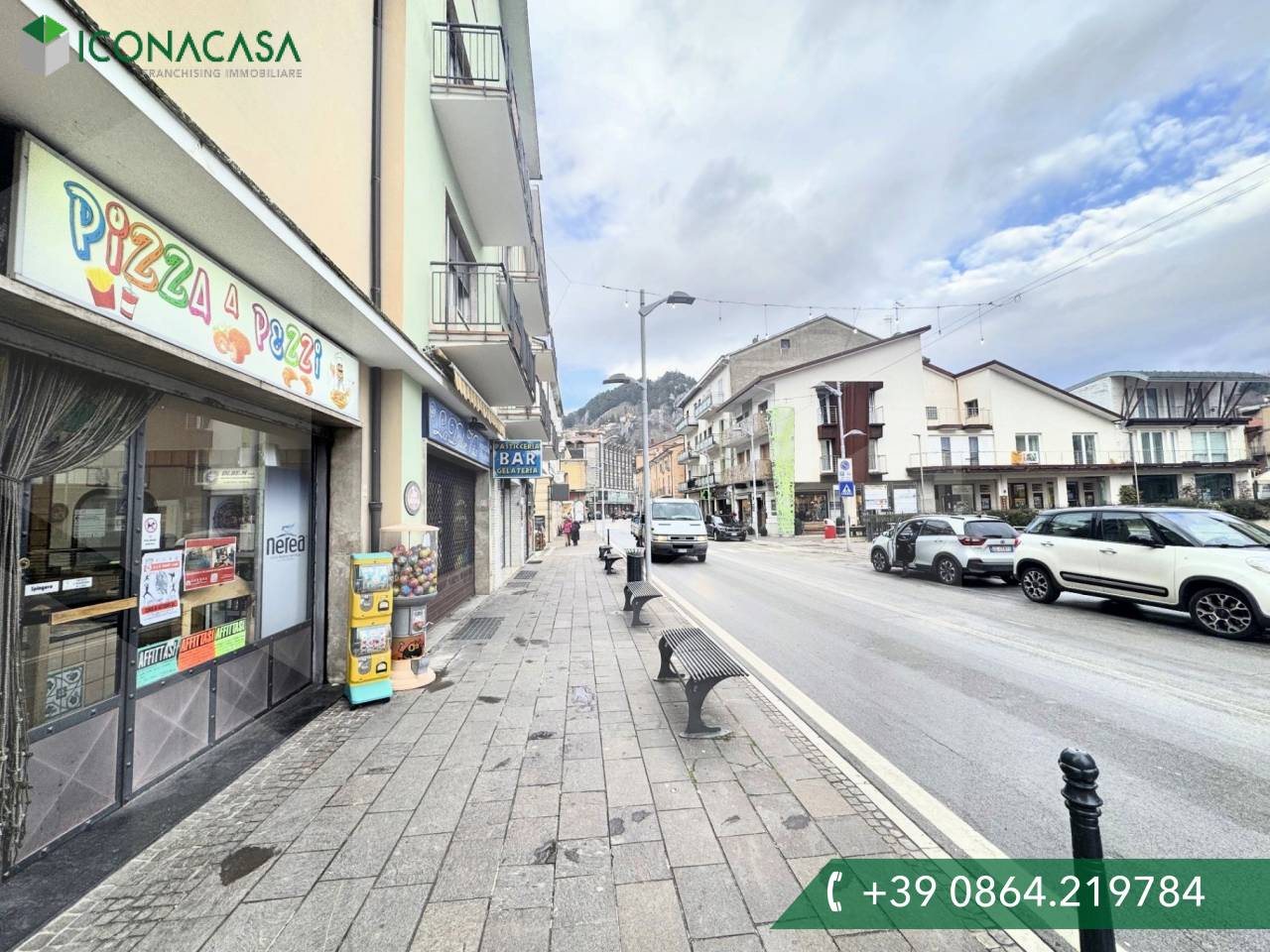 3 rooms Commercial property in Castel di Sangro, Italy No. 21227