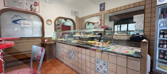 3 rooms Commercial property in Castel di Sangro, Italy No. 21227 2